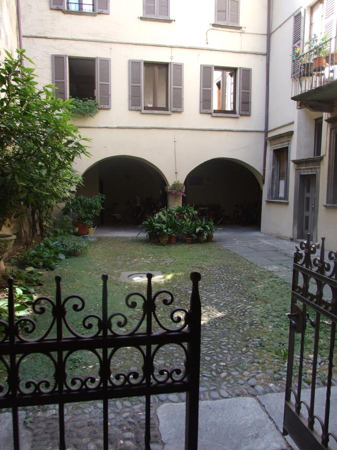 La Stufa Rossa Hotel Sondrio Ngoại thất bức ảnh
